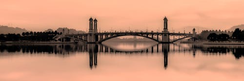 水上桥梁 · 免费素材图片