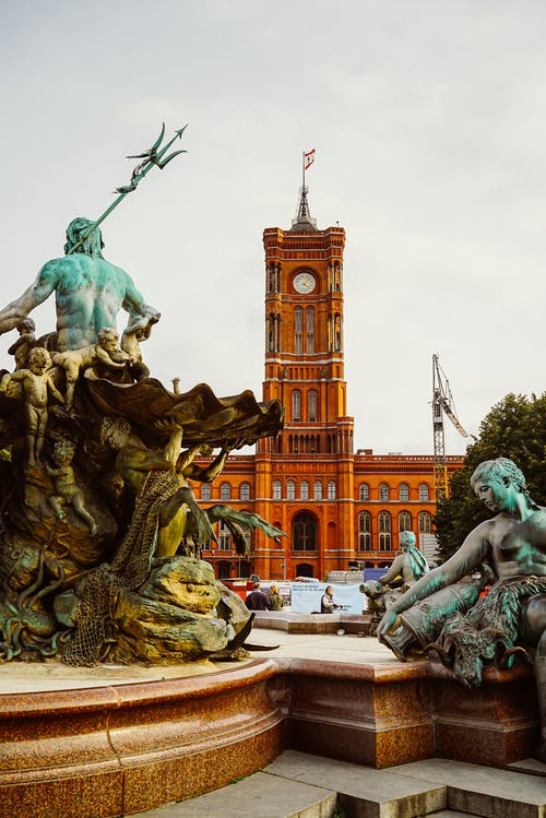 Rotes Rathaus大楼在德国柏林 · 免费素材图片
