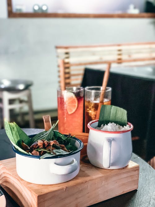 两个白锅 · 免费素材图片