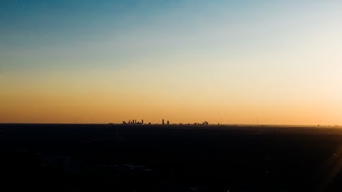 黎明时天空的风景 · 免费素材图片