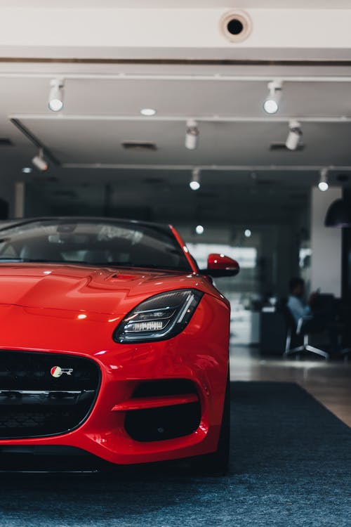 红色汽车的照片 · 免费素材图片