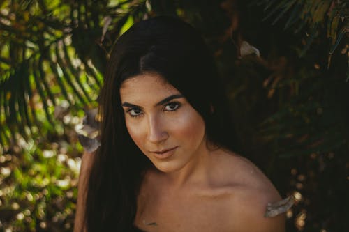 女人的特写照片 · 免费素材图片