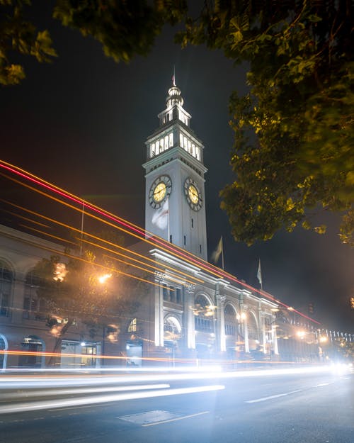 大教堂的延时摄影 · 免费素材图片