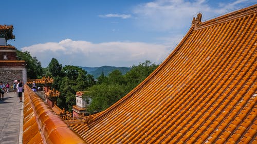 橙色屋顶 · 免费素材图片