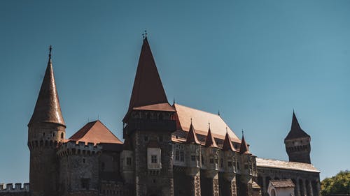 罗马尼亚洪内多拉的科文斯城堡 · 免费素材图片