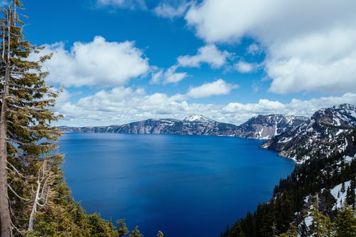 黑白山脉的风景摄影 · 免费素材图片