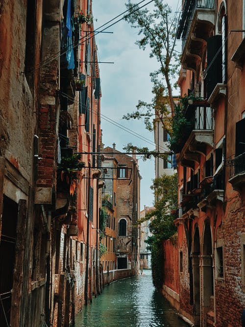 布朗运河房屋 · 免费素材图片