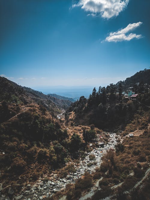 白天山的风景 · 免费素材图片