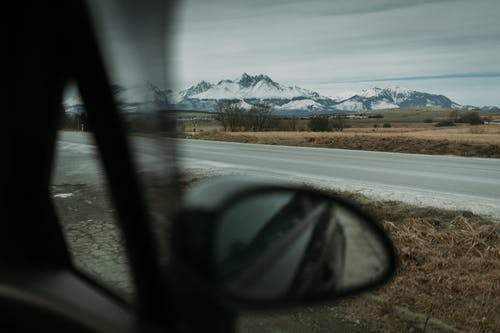 白雪皑皑的山 · 免费素材图片