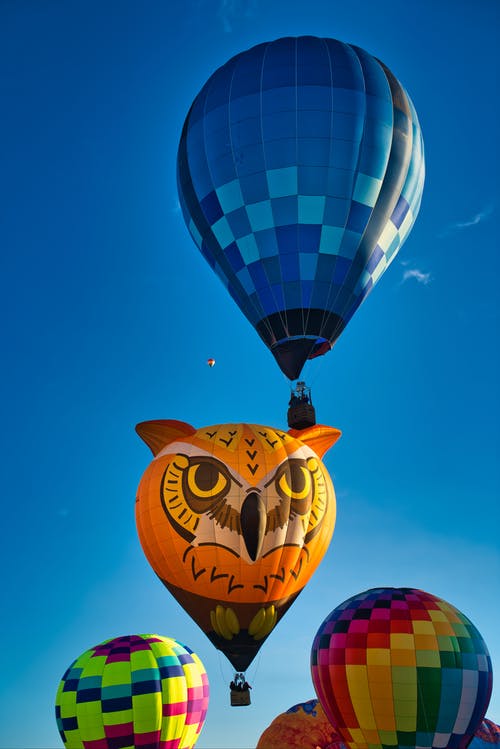 彩色热气球 · 免费素材图片