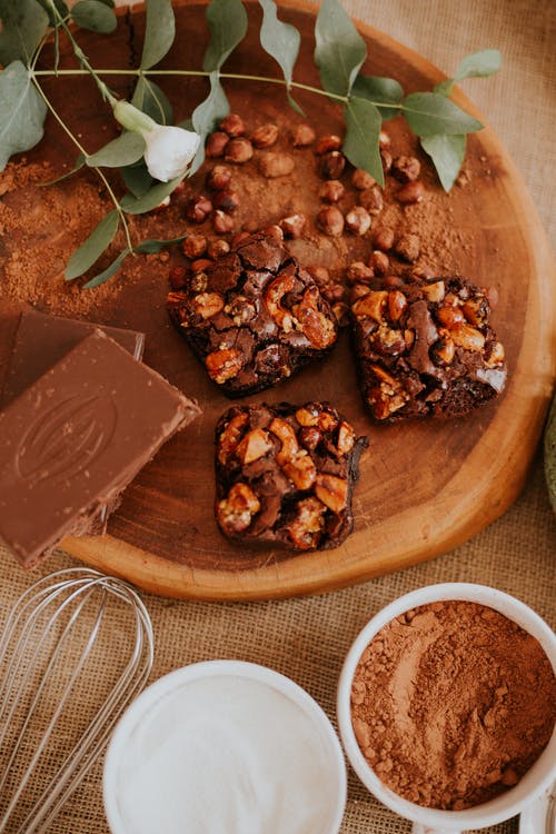 巧克力布朗尼的顶视图照片 · 免费素材图片