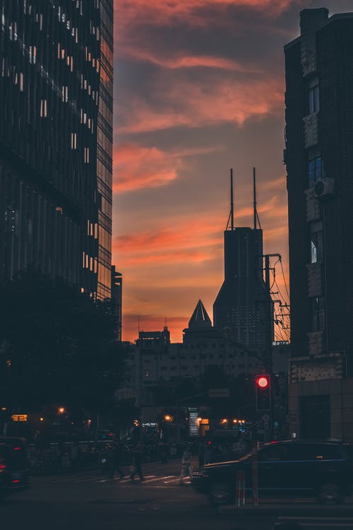 黎明时的城市照片 · 免费素材图片