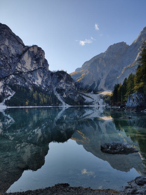 跨山湖的风景照片 · 免费素材图片