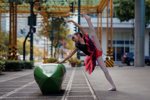芭蕾舞演员 · 免费素材图片