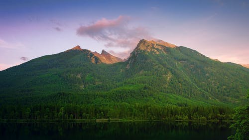 黎明时分山的风景照片 · 免费素材图片