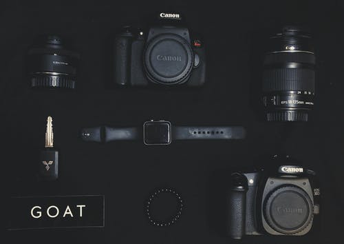 两个黑色佳能单反相机 · 免费素材图片