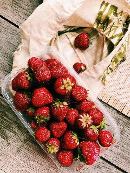 草莓照片 · 免费素材图片