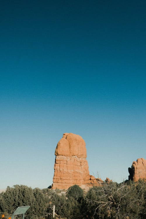 白天岩层的照片 · 免费素材图片