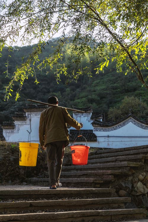 有关バラドンブロ, 不露面, 人的免费素材图片