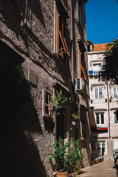 灰石建筑 · 免费素材图片