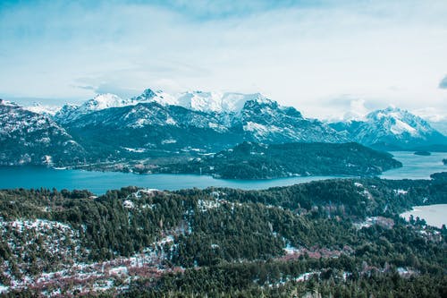 白天山阿尔卑斯山的风景照片 · 免费素材图片