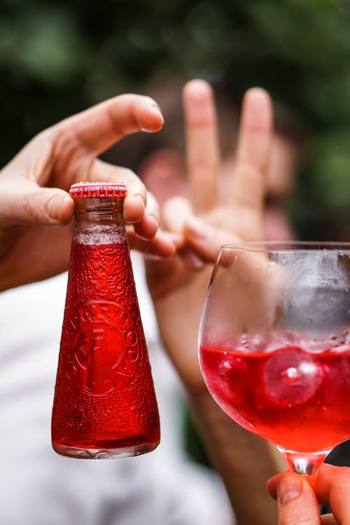 罐子里的红色液体 · 免费素材图片