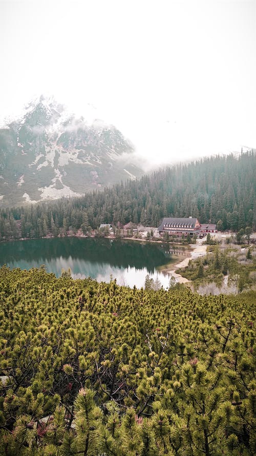 白天湖的风景照片 · 免费素材图片