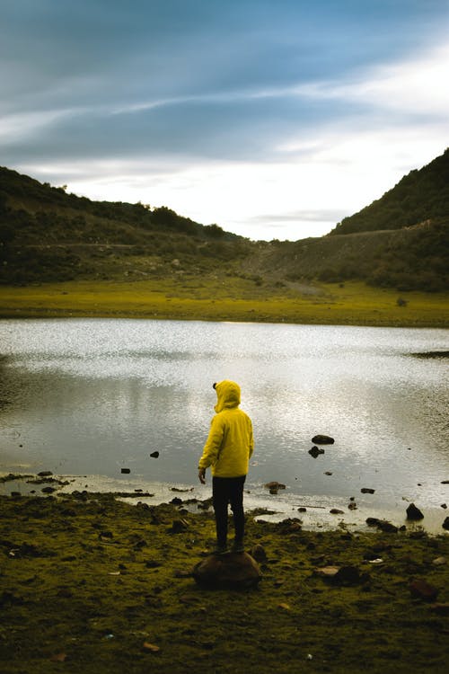 有关人, 冒險, 垂直拍摄的免费素材图片