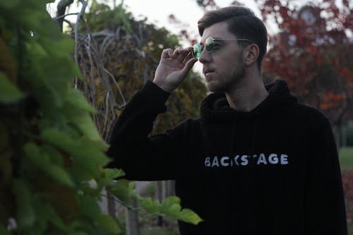 有关人, 墨镜, 女人的免费素材图片