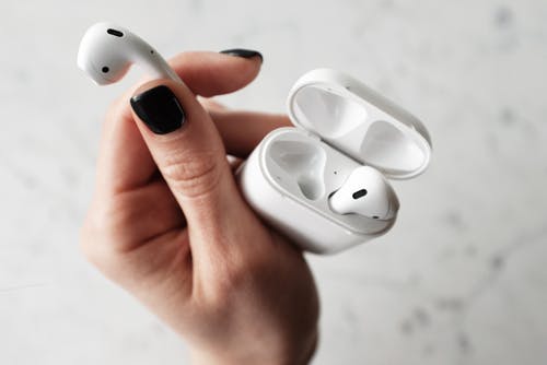 有关airpods, 可携式, 套子的免费素材图片