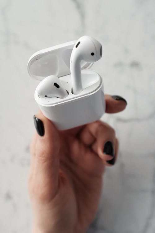 有关airpods, 可携式, 套子的免费素材图片