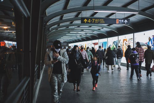 有关covid-19, streetphotography, 乘客的免费素材图片