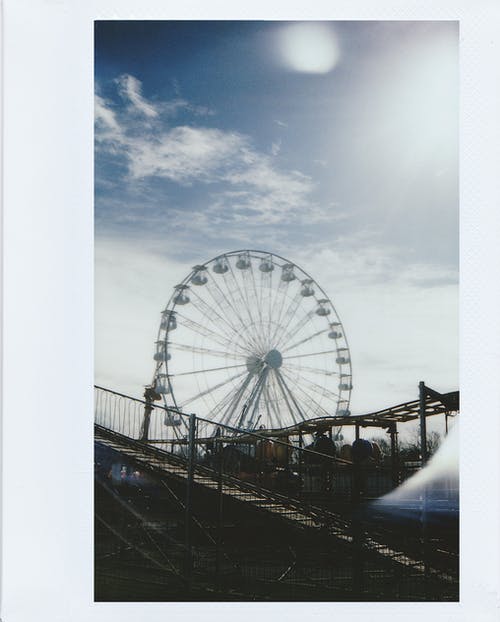 宝丽来照片的摩天轮 · 免费素材图片