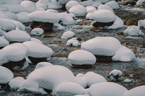 有关下雪的天气, 冬季, 冰的免费素材图片