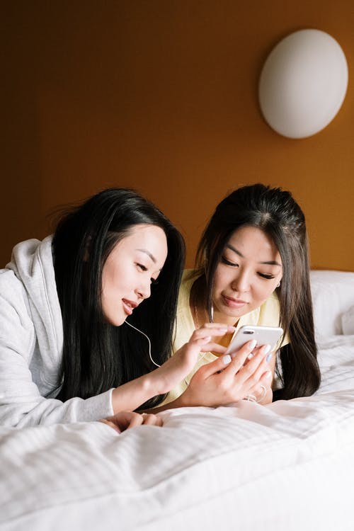 有关3C用品, iPhone, 一对的免费素材图片