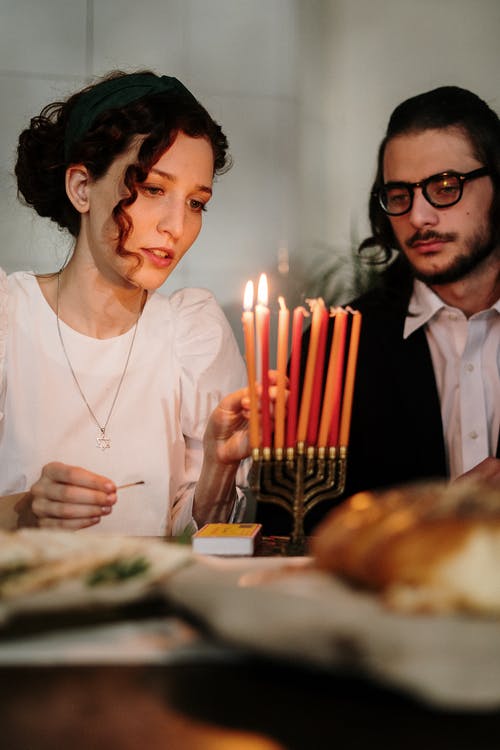 有关challah的, hanukkiah, 一对的免费素材图片