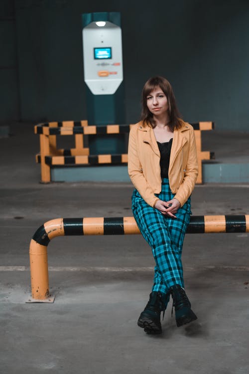 有关世代, 信心, 停车场的免费素材图片