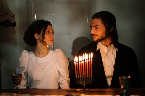 犹太情侣与烛台 · 免费素材图片