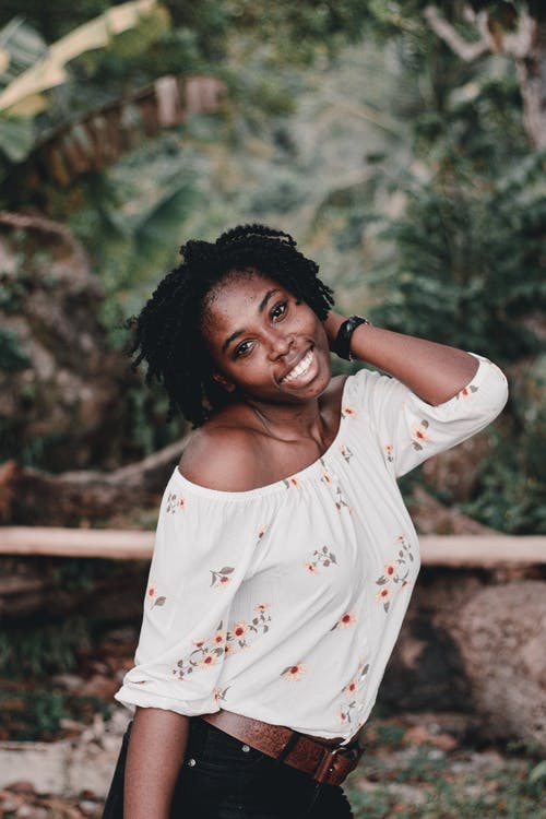 有关女人, 女性, 微笑的免费素材图片