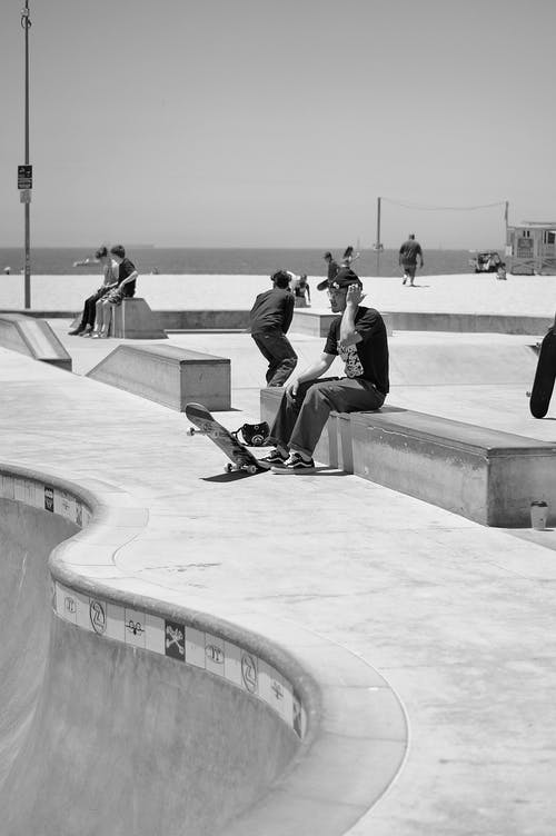 有关bw, 人, 休息的免费素材图片