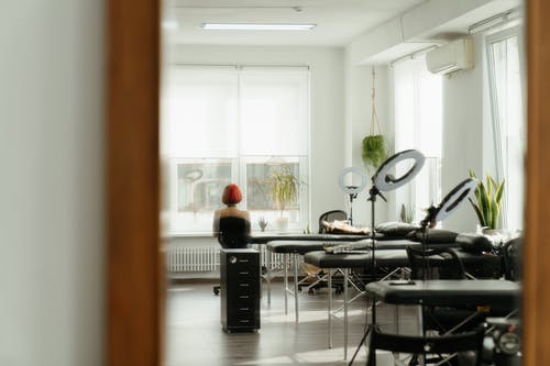 有关反射, 地平线, 女人的免费素材图片