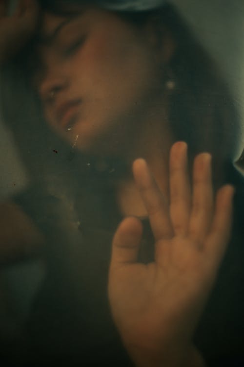 有关人脸, 伤心, 冷静的免费素材图片