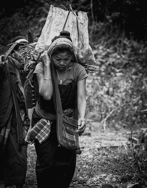 有关努力, 单色, 垂直拍摄的免费素材图片