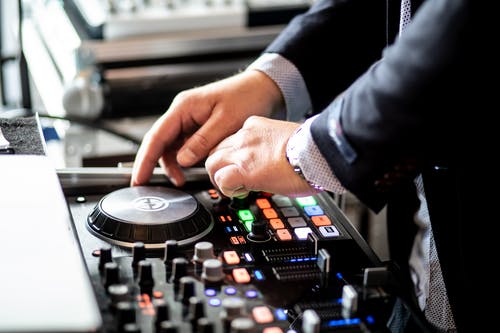 有关DJ, 不露面, 仪器的免费素材图片