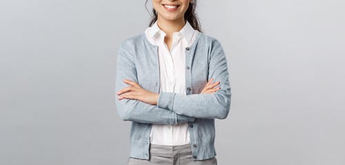 有关人, 休闲服, 双臂交叉的免费素材图片