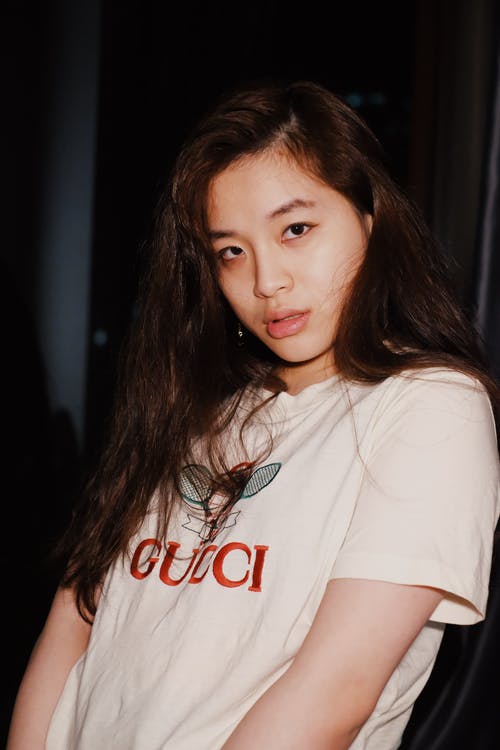 有关Gucci, 垂直拍摄, 女人的免费素材图片