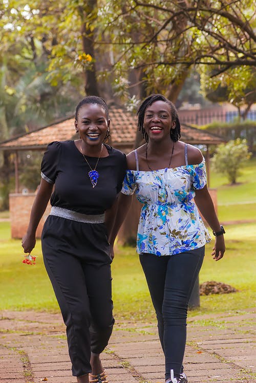 有关一起, 休闲装, 公园的免费素材图片