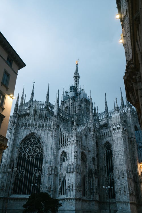 有关duomo di milano, 中世纪, 从下面的免费素材图片