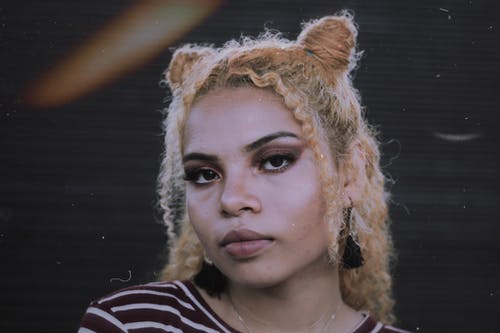 有关丰满, 人造, 光的免费素材图片