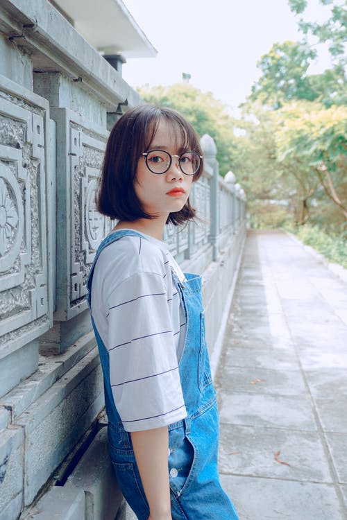 有关休闲装, 咖啡色头发的女人, 垂直拍摄的免费素材图片